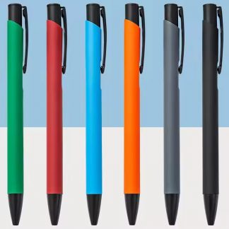 New design custom logo click ball pen rubber coated matte black trim aluminum ballpoint pen for promotion gift